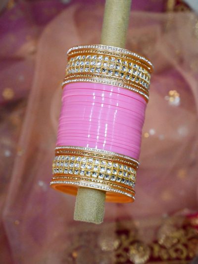 pink kundan